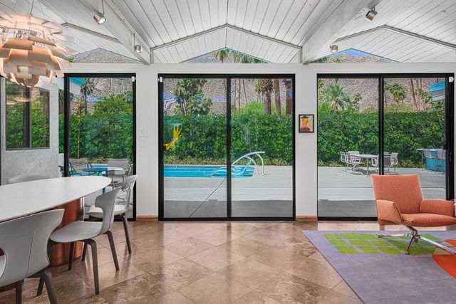 803 N Via Monte Vista, Palm Springs, CA 92262