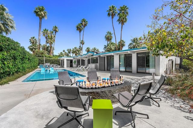 803 N Via Monte Vista, Palm Springs, CA 92262