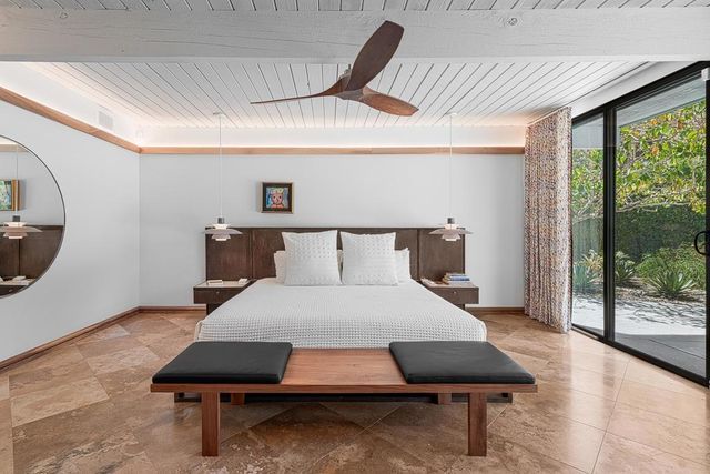 803 N Via Monte Vista, Palm Springs, CA 92262