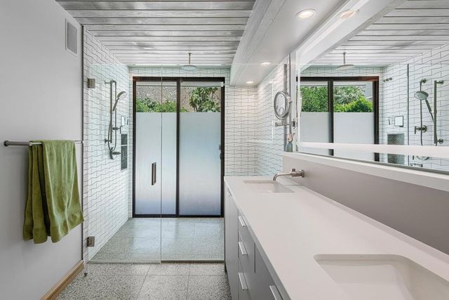803 N Via Monte Vista, Palm Springs, CA 92262
