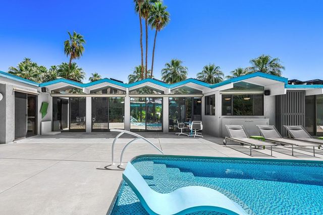 803 N Via Monte Vista, Palm Springs, CA 92262