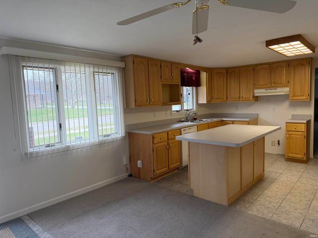 1734 Southwood Avenue, South Bend, IN 46615