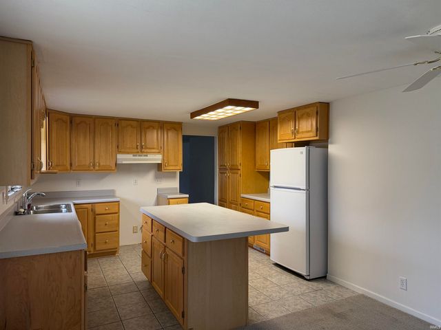 1734 Southwood Avenue, South Bend, IN 46615