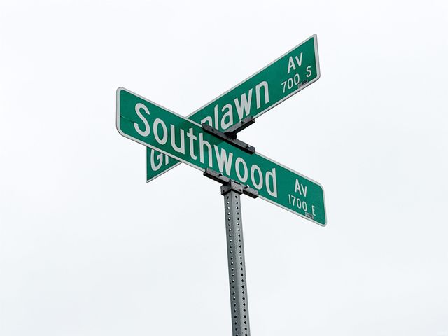 1734 Southwood Avenue, South Bend, IN 46615