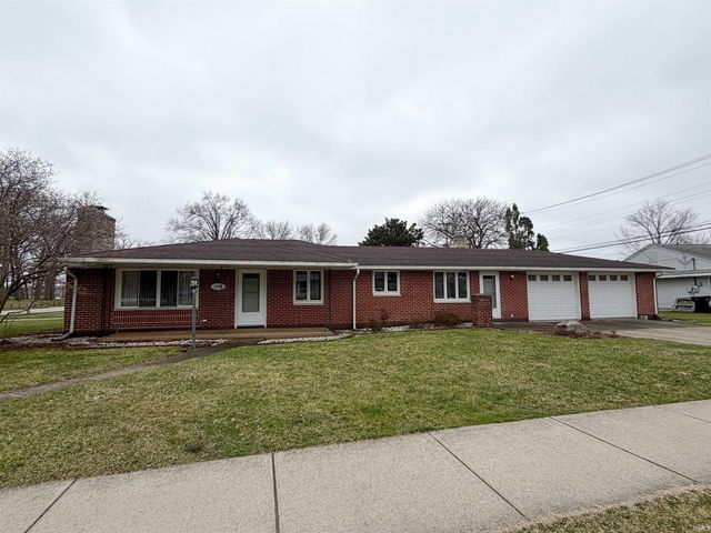 1734 Southwood Avenue, South Bend, IN 46615