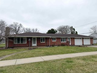 1734 Southwood Avenue, South Bend, IN 46615