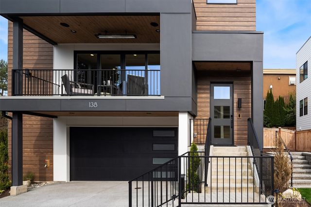 138 8th Court, Kirkland, WA 98033