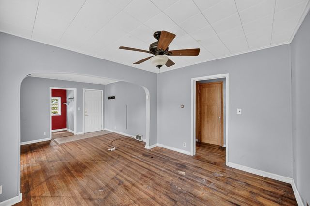 3411 Bowdoin Street, Des Moines, IA 50313