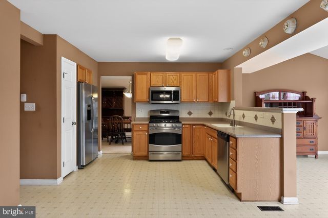 28 SOUTHALL CT, Smyrna, DE 19977