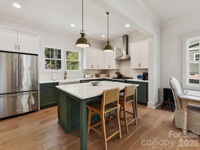 2405 Marlowe Avenue, Charlotte, NC 28208
