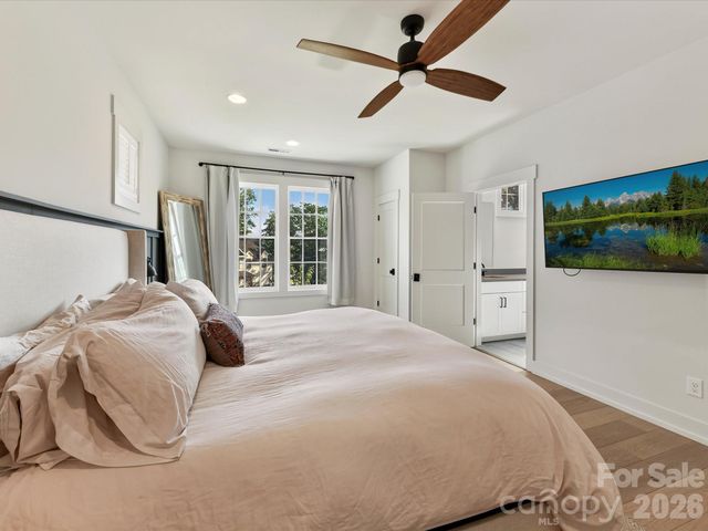 2405 Marlowe Avenue, Charlotte, NC 28208