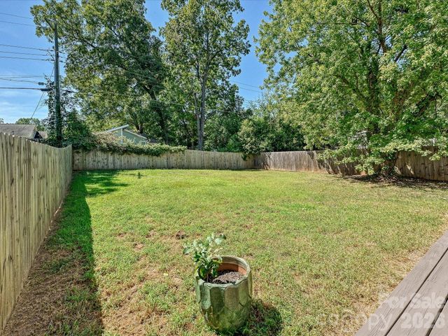 2405 Marlowe Avenue, Charlotte, NC 28208