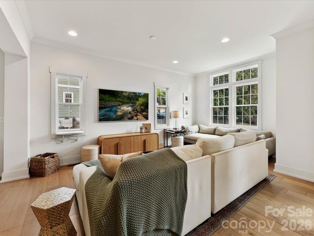 2405 Marlowe Avenue, Charlotte, NC 28208