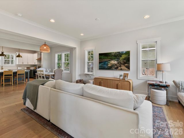 2405 Marlowe Avenue, Charlotte, NC 28208