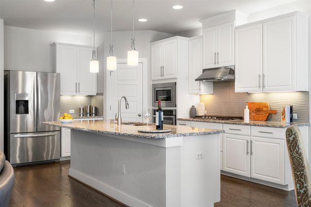 207 Bridgeford DR 16, Austin, TX 78745