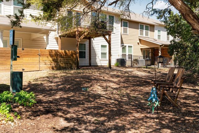 207 Bridgeford DR 16, Austin, TX 78745