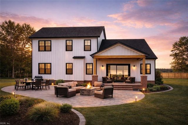 1923 Hungarian RD, Chesapeake, VA 23322