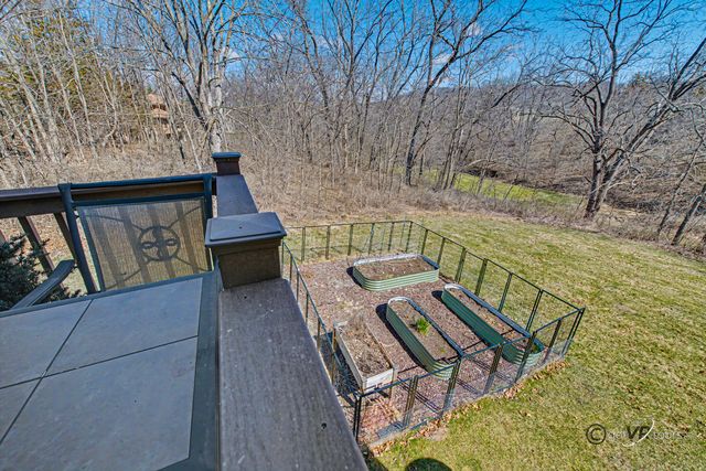 5 Knoll Court, Galena, IL 61036