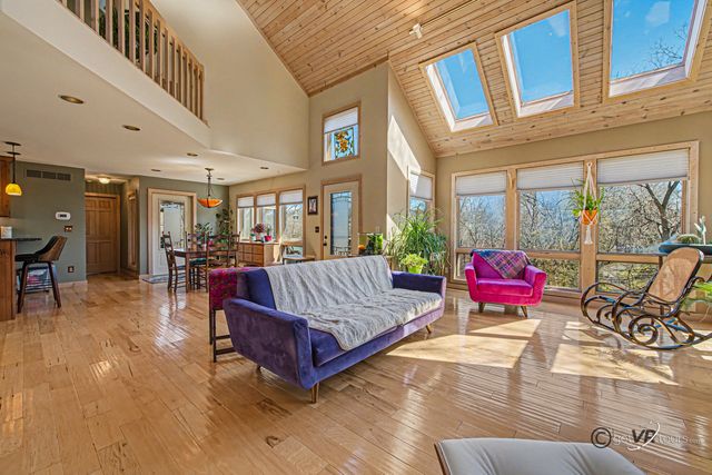 5 Knoll Court, Galena, IL 61036