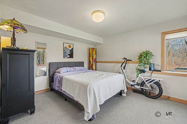 5 Knoll Court, Galena, IL 61036