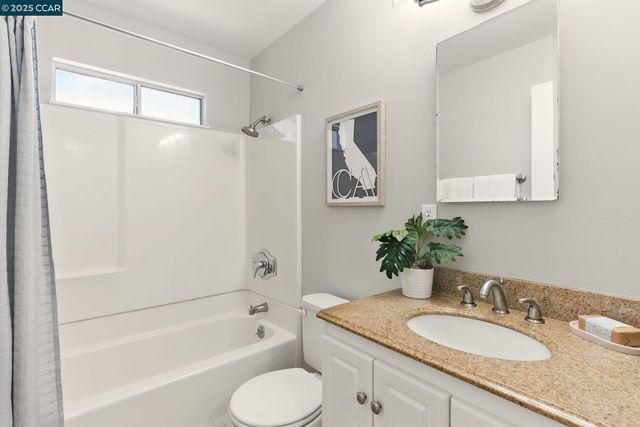 709 Harvard Dr, Pleasant Hill, CA 94523