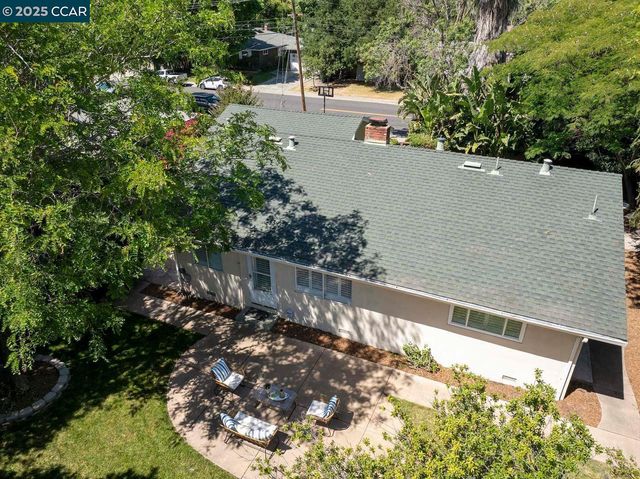 709 Harvard Dr, Pleasant Hill, CA 94523