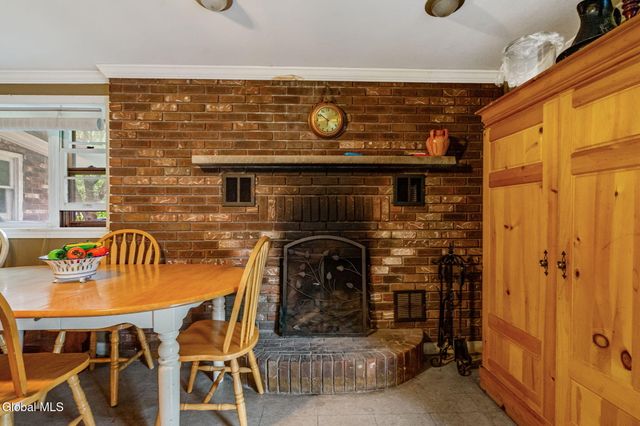 3206 Guilderland Avenue, Rotterdam, NY 12306