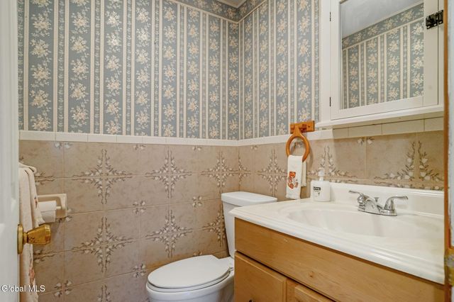 3206 Guilderland Avenue, Rotterdam, NY 12306