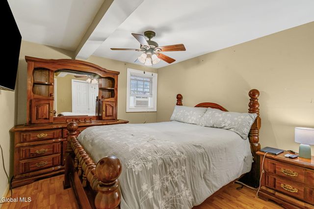 3206 Guilderland Avenue, Rotterdam, NY 12306
