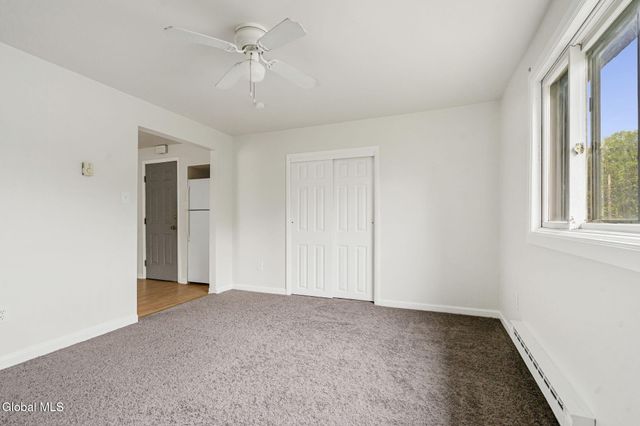 3206 Guilderland Avenue, Rotterdam, NY 12306