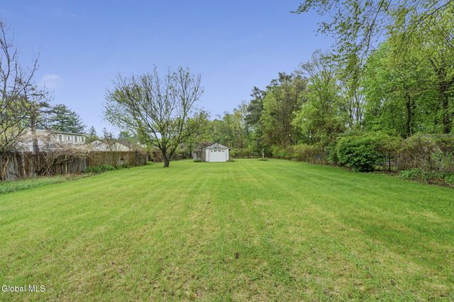 3206 Guilderland Avenue, Rotterdam, NY 12306