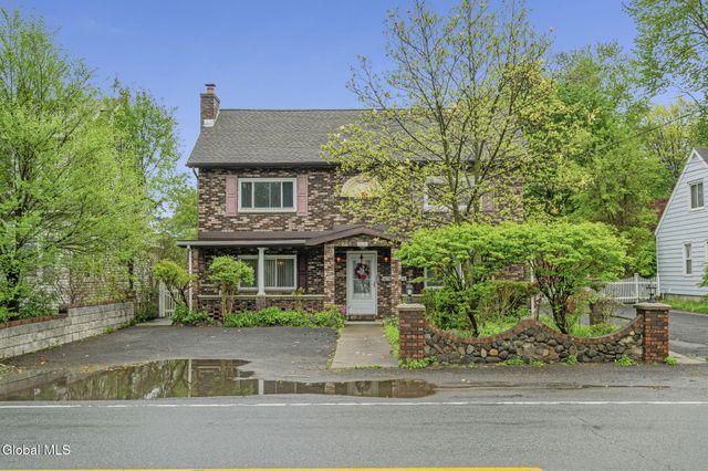 3206 Guilderland Avenue, Rotterdam, NY 12306