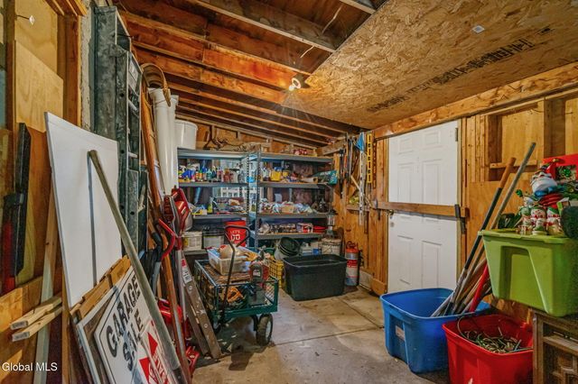 3206 Guilderland Avenue, Rotterdam, NY 12306