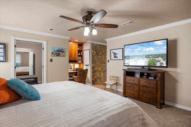 309 Willow Creek Lane, Springtown, TX 76082