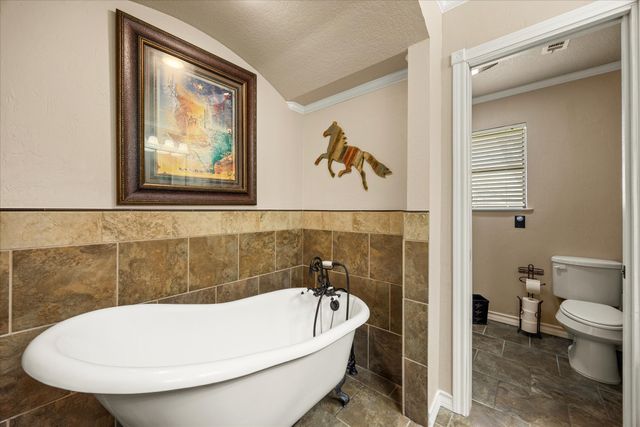 309 Willow Creek Lane, Springtown, TX 76082