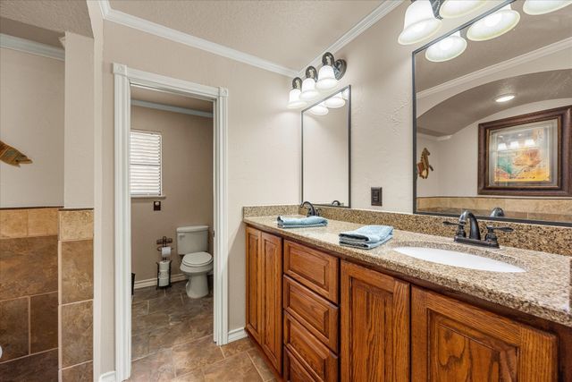 309 Willow Creek Lane, Springtown, TX 76082