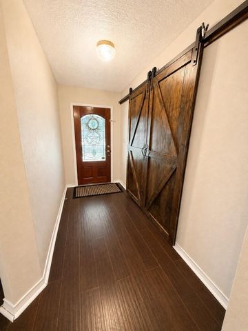 809 John Albert Dr, East Bernard, TX 77435