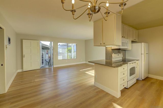 5949 MILDRED ST 4, San Diego, CA 92110