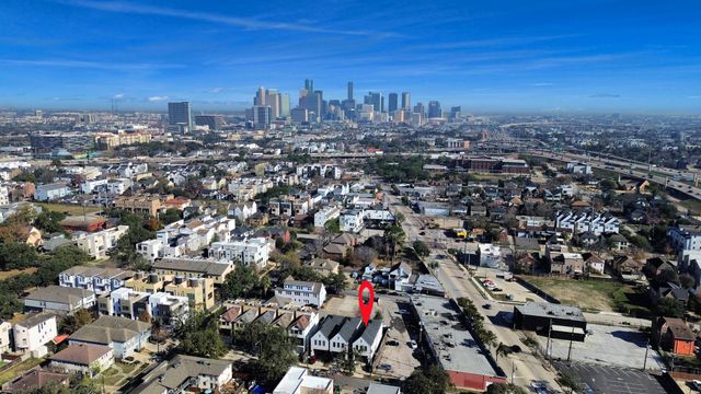 1815 Arbor Street, Houston, TX 77004