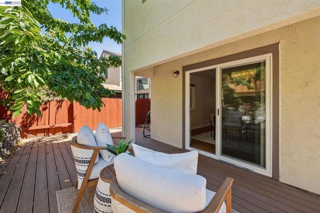 28086 Thorup Ln, Hayward, CA 94542