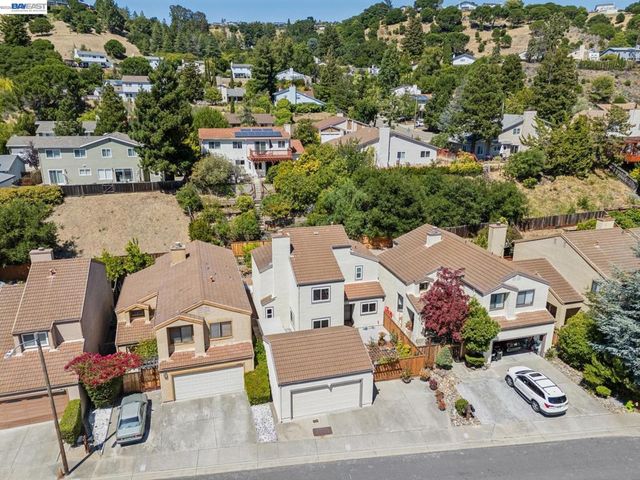 28086 Thorup Ln, Hayward, CA 94542