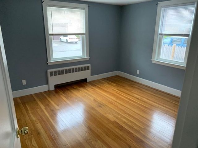 12 Waverley St 12, Waltham, MA 02453