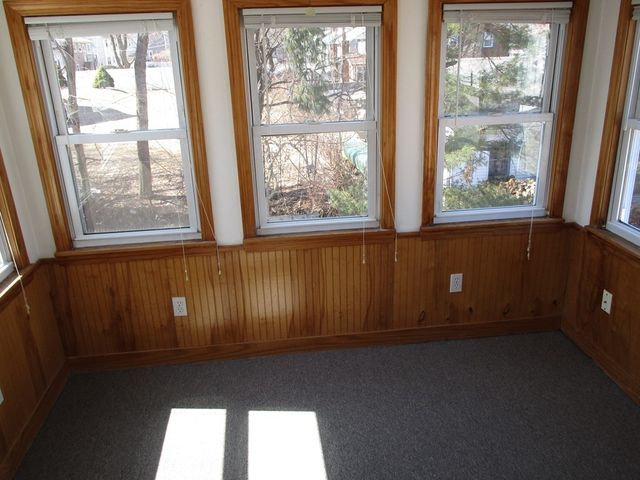 12 Waverley St 12, Waltham, MA 02453