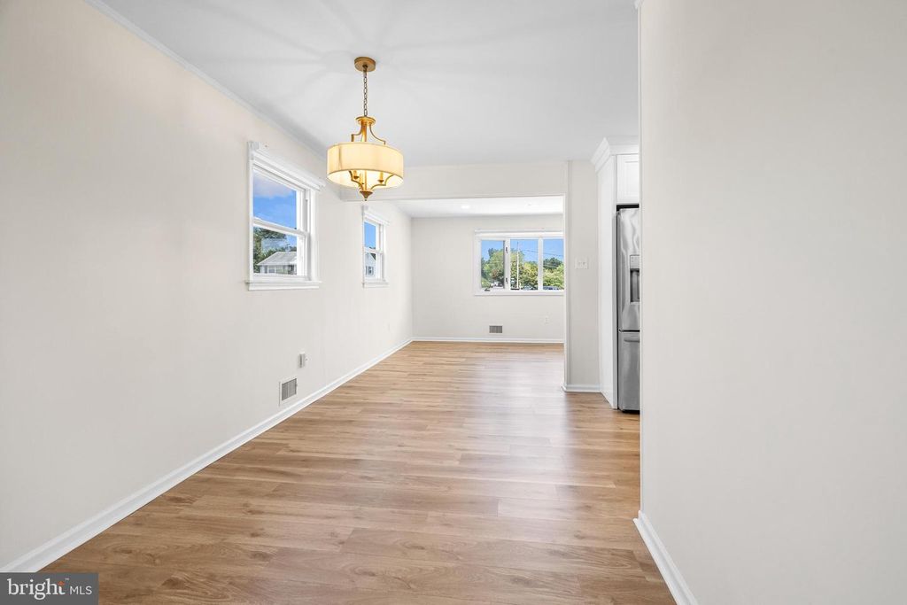 2407 NEWELL DR, Wilmington, DE 19808