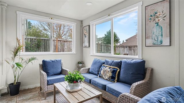 23144 NE 14th Court, Sammamish, WA 98074