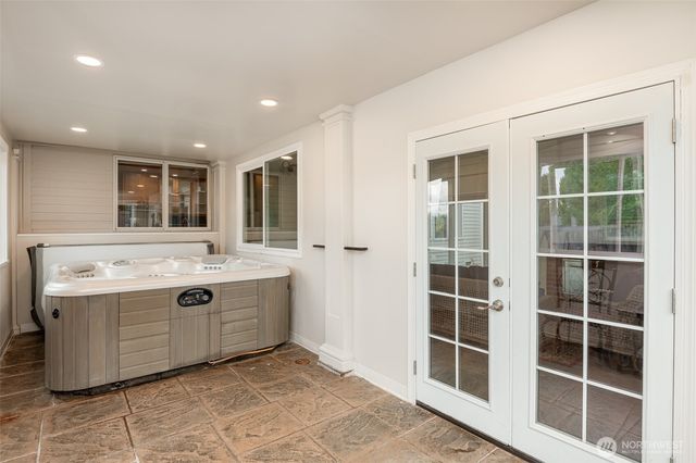 23144 NE 14th Court, Sammamish, WA 98074