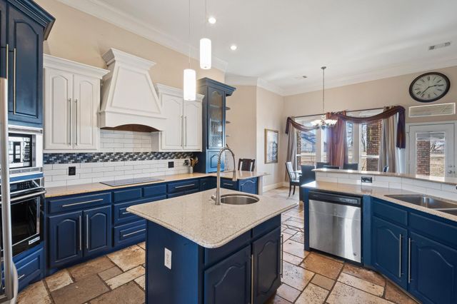 820 Alysa Lane, Waxahachie, TX 75167