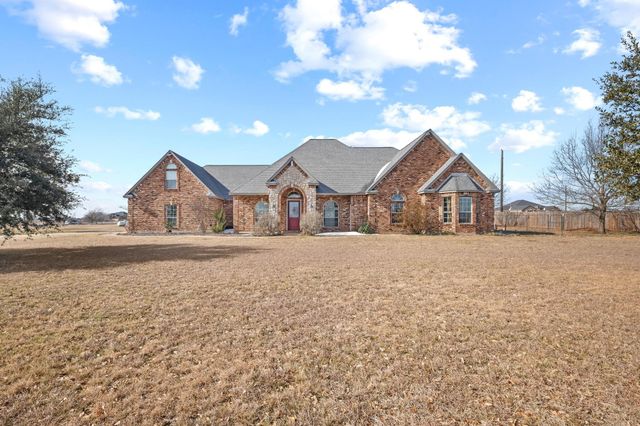 820 Alysa Lane, Waxahachie, TX 75167
