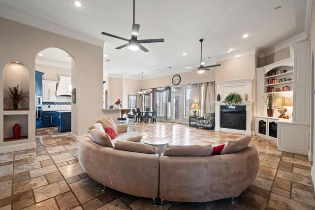 820 Alysa Lane, Waxahachie, TX 75167