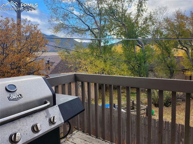 81 Crystal Park Road C, Manitou Springs, CO 80829